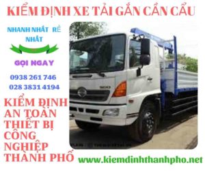 Hình ảnh kiểm định xe tải gắn cần cẩu