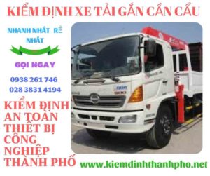 Hình ảnh kiểm định xe tải gắn cần cẩu