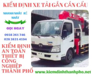 Hình ảnh kiểm định xe tải gắn cần cẩu